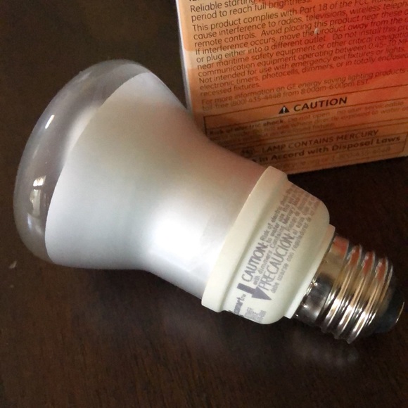 GE energy smart indoor 45W replacement floodlight bulb - Picture 7 of 9